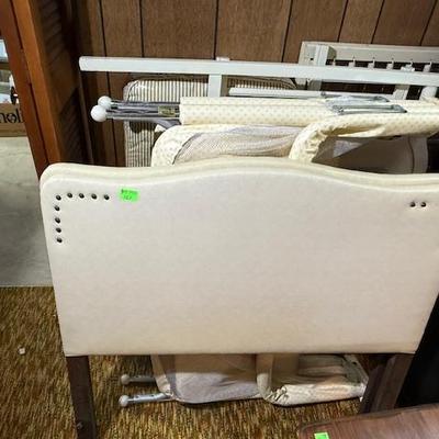 Sale Photo Thumbnail #380