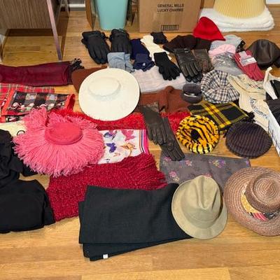 Sale Photo Thumbnail #214