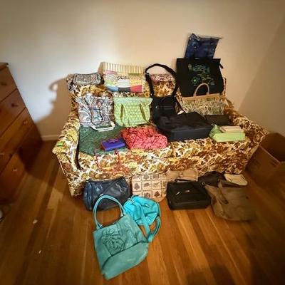 Sale Photo Thumbnail #174