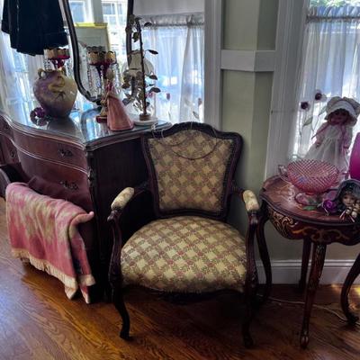 Sale Photo Thumbnail #40: VINTAGE 2 PC SEATING