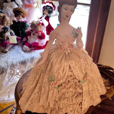 Sale Photo Thumbnail #20: DRESSDEN FIGURINE
