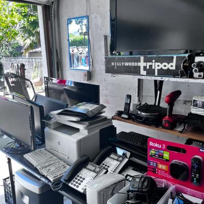Sale Photo Thumbnail #88: ELECTRONICS