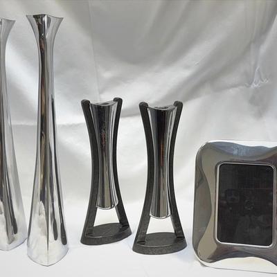 Nambe Candlestikes And Frame 