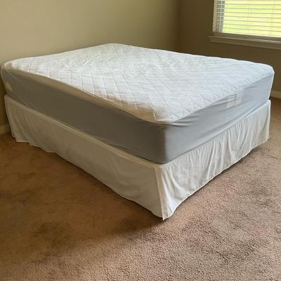 Beautyrest Full-Size Mattress Set & Frame