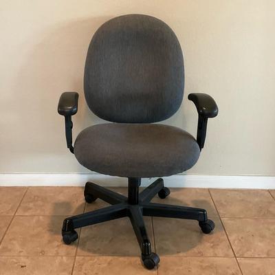 Adjustable Office Chair 