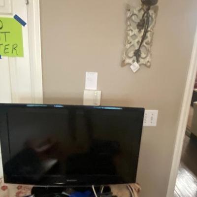 Sale Photo Thumbnail #108