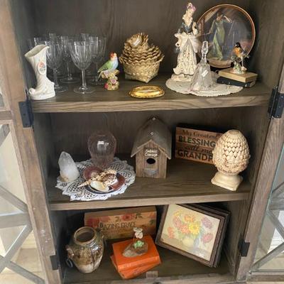 Sale Photo Thumbnail #129