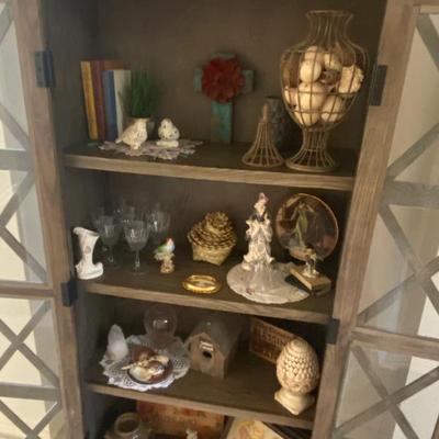 Sale Photo Thumbnail #126