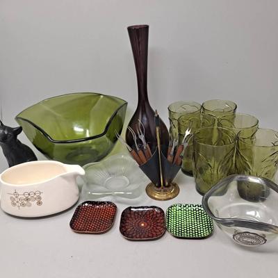 Mid Century Dining And Decor