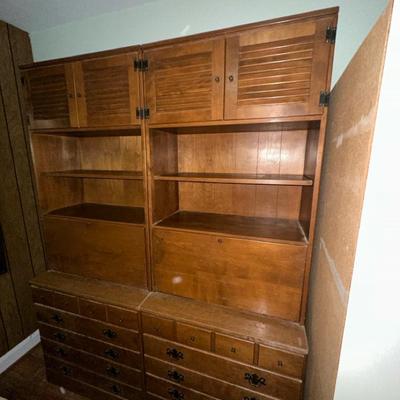 Vintage Ethan Allen Hutch