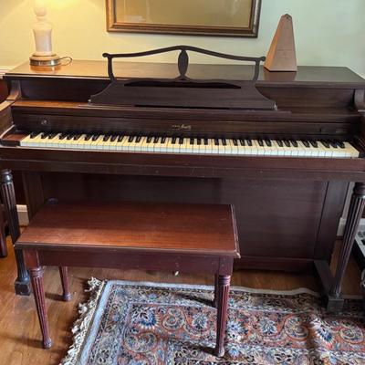 Piano/bench Musette And Seth Thomas metronome 