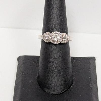 Sale Photo Thumbnail #640