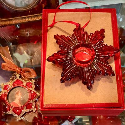 Baccarat red star ornament 
