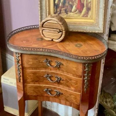 Kidney shaped inlayed table with drawers