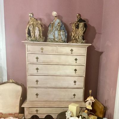 High boy dresser