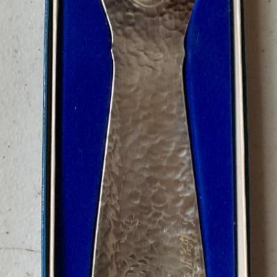 Krewe of Iris shoe horn