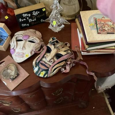 Mask signed by artist