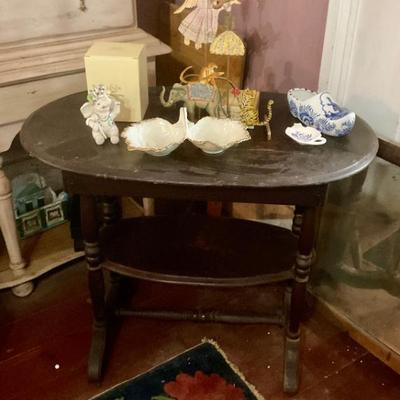 Oval side table