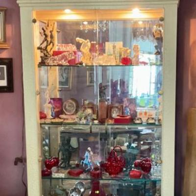 Beautiful modern curio cabiner
