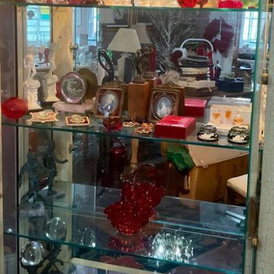 Baccarat, Lalique, statues and perfume