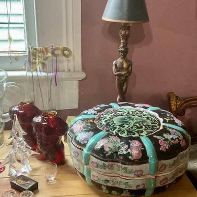 Covered dish