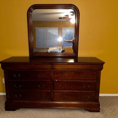 Sale Photo Thumbnail #118