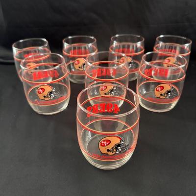 Lot 224: San Francisco 49ers Vintage Mobil Promotional Glasses