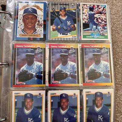 Lot 266: Baseball Cards (Valenzuela, Winfield & More)