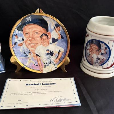 Lot 402: Mickey Mantle Yankees Memorabilia Lot – Danbury Mint Plate, Hamilton Crystal, Stein + COA