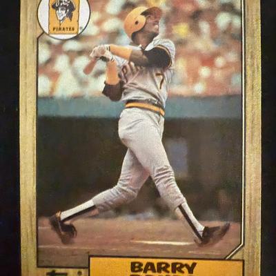 Lot 528: 1987 Topps Baseball Collection (Not Complete)
