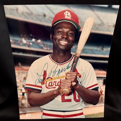 Lot 252: Autographed 8x10 Cardinals Lou Brock Photo 