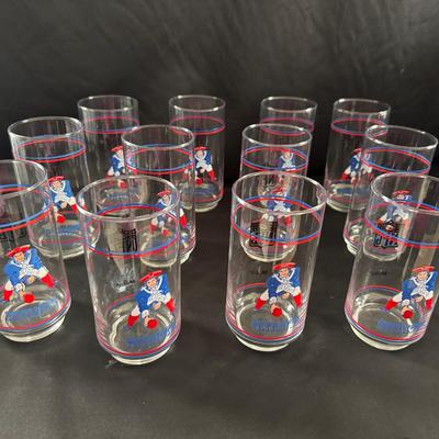 Lot 228: New England Patriots Vintage Mobil Promotional Glasses