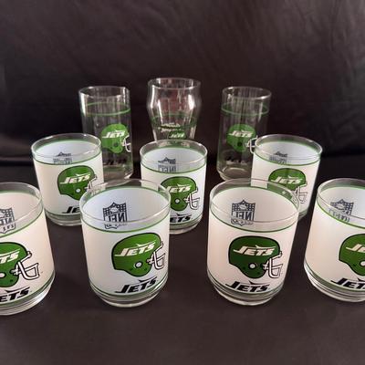 Lot 223: New York Jets Mobil Promotional Glasses