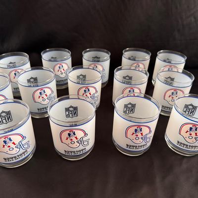 Lot 222: New England Patriots Mobil Promotional Glasses