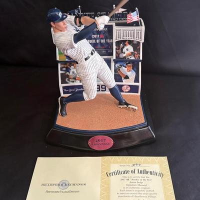 Lot 403: Aaron Judge 2017 Rookie of the Year Figurine – Bradford Exchange w/ COA – Yankees MLB