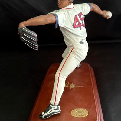 Lot 401: Pedro Martinez Red Sox Figurine by Danbury Mint – All-Star Series – MLB Collectible