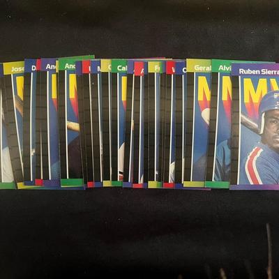 Lot 315: 1989 Donruss Complete Baseball Card Set #6