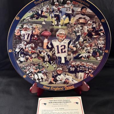 Lot 237: Danbury Mint “Super Bowl XXXIX Champions - New England Patriots” Collectors Plate