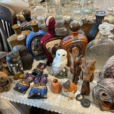 Sale Photo Thumbnail #25: Owls & decanters 