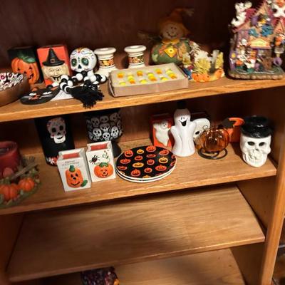 Sale Photo Thumbnail #63: Halloween decorations 
