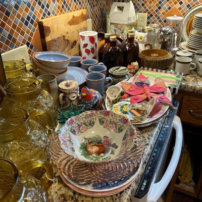 Sale Photo Thumbnail #60: Counter top vignette