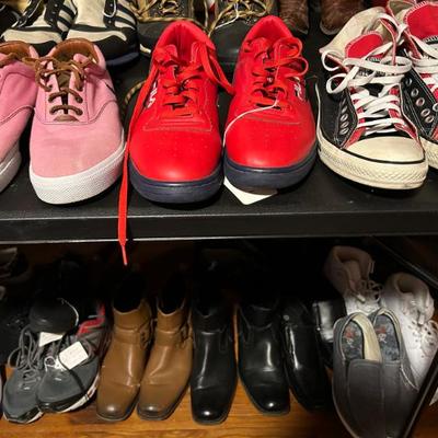 Sale Photo Thumbnail #82: Men’s footwear mainly size 12