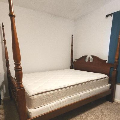 Cherry Queen Bed 