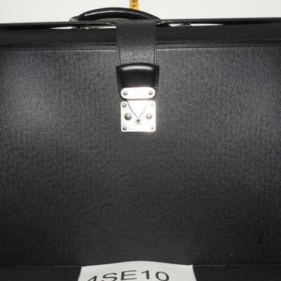 Sale Photo Thumbnail #2: Louis Vuitton Briefcase