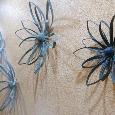 Metal Flower Decor (5 Pcs)