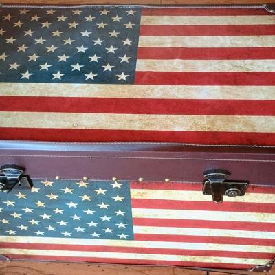 Patriot Chest