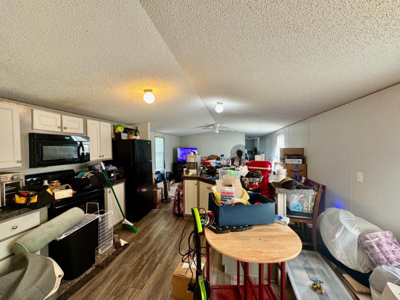 Sale Photo Thumbnail #20