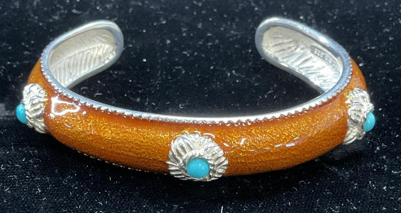 Sale Photo Thumbnail #3