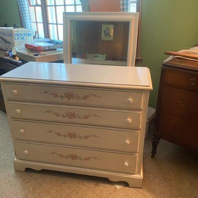 Estate Sales By Olga in Martinsville, NJEstate Sales By Olga in Martinsville, NJ