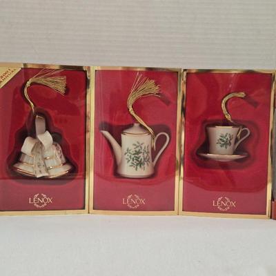 Lenox Annual Christmas Ornaments Lot Of 5